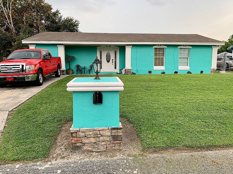 1st image of 2971 Morris Dr