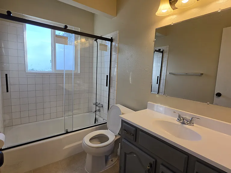 928 Potter Dr — Photo 7