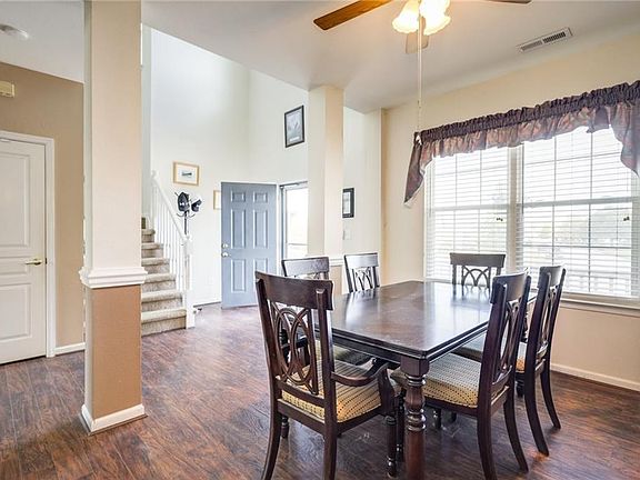 5th image of 4307 Darden Farm Ln