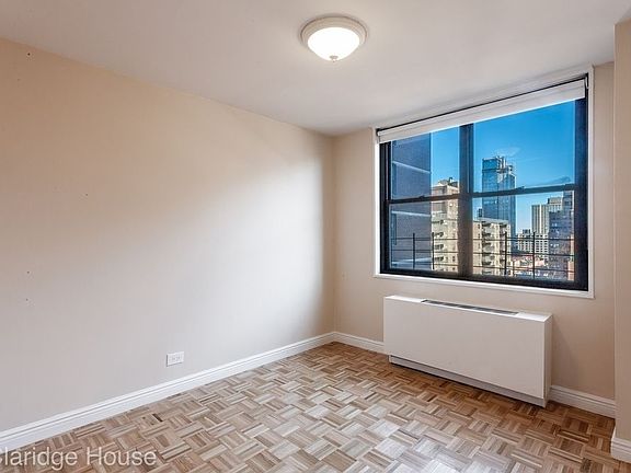 4th image of 201 E 87th St APT 9c