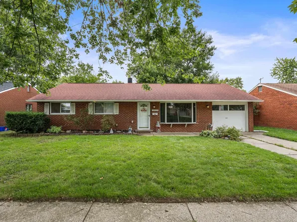 35529 Seville St, Clinton Township, MI 48035