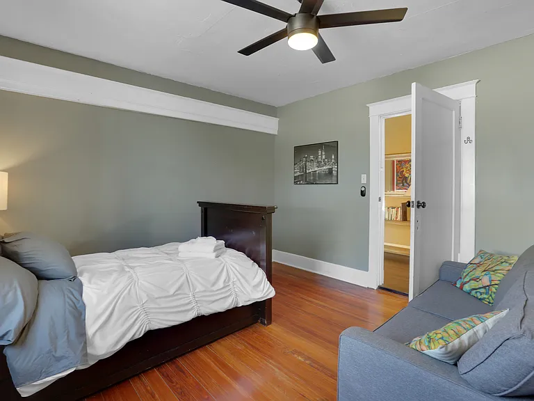 1630 Saint Roch Ave #A — Photo 5