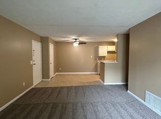 730 N 18th Ave APT 1D, Blair, NE 68008
