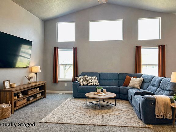 3rd image of 2045 E Mine Rock Rd