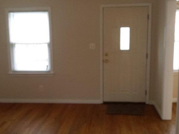 3rd image of 305 W Madge Ave