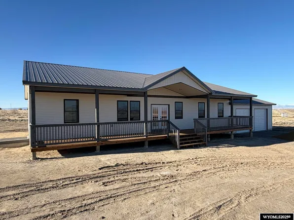 25 Jean Cir, Riverton, WY 82501