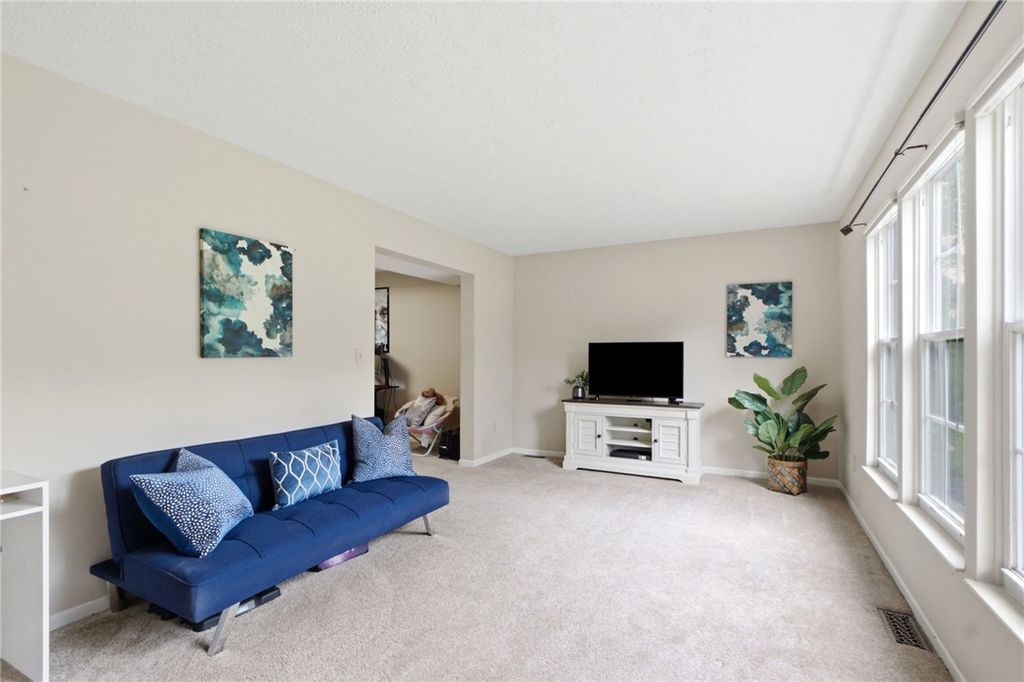803 Park Hill Ct, Dayton, OH - View 6