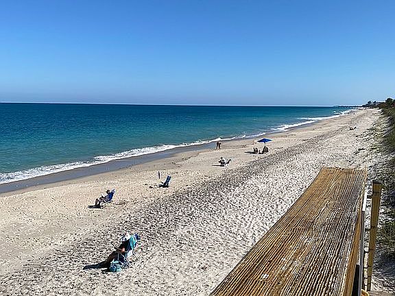 4th image of 5400 Highway A1a APT I28