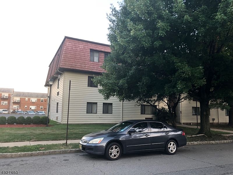 1st image of 46 Watsessing Ave #10