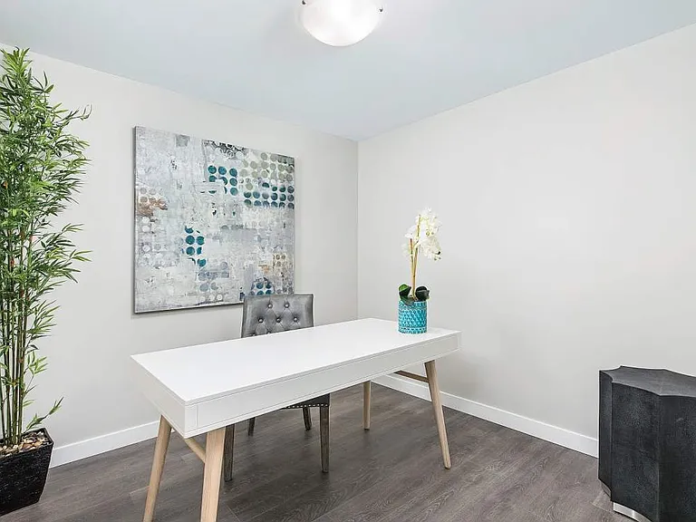 220 Ira Needles Blvd — Photo 12
