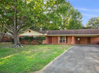 6136 Garraway Cir, Ocean Springs, MS 39564