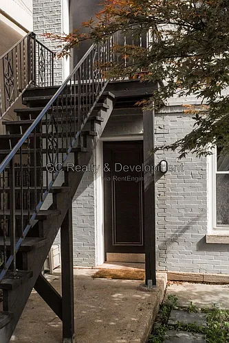1353 N Bell Ave #1 Photo 1