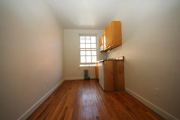 Rented by Jalca & Associates | media 8