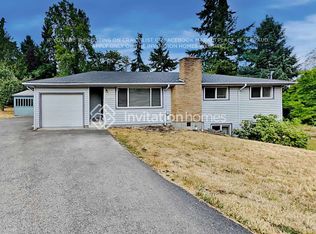 17806 48th Ave S, Seattle, WA 98188