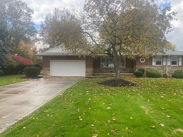 1st image of 632 Strumbly Dr