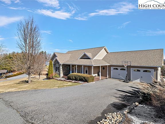 2nd image of 141 White Dogwood Lane