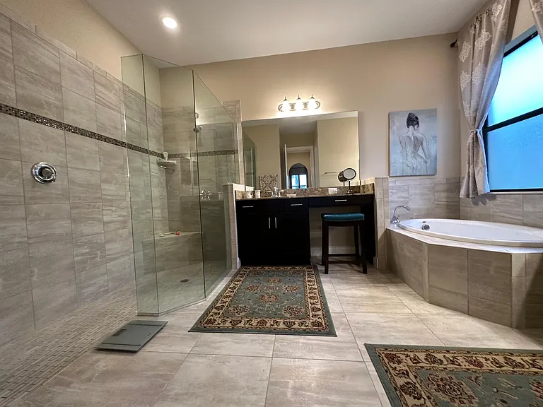 10153 Belcrest Blvd — Photo 10