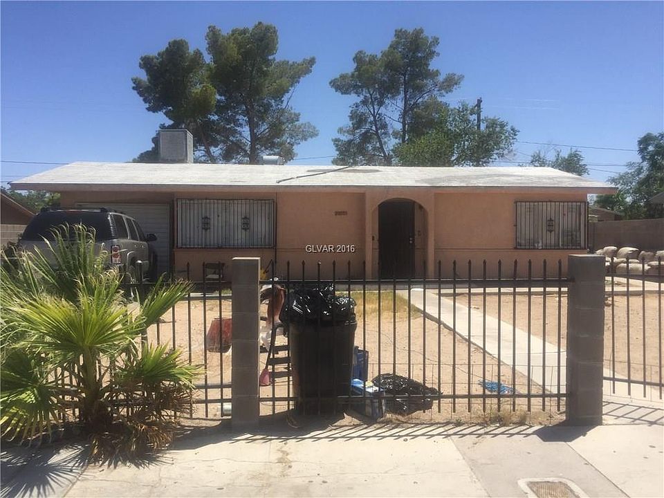 2nd image of 2408 E Ogden Ave