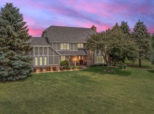 S60W24100 Red Wing Dr, Waukesha, WI 53189