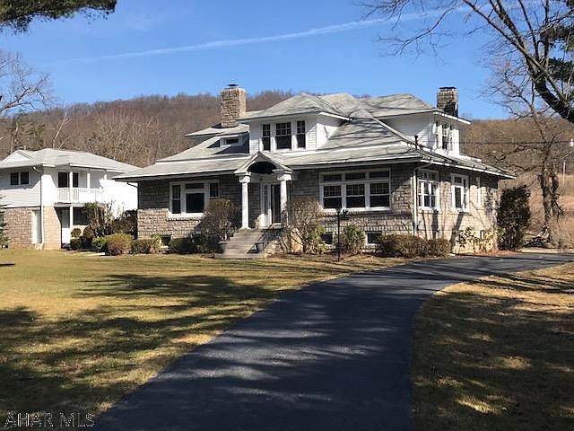 1st image of 112 Aurora Ln