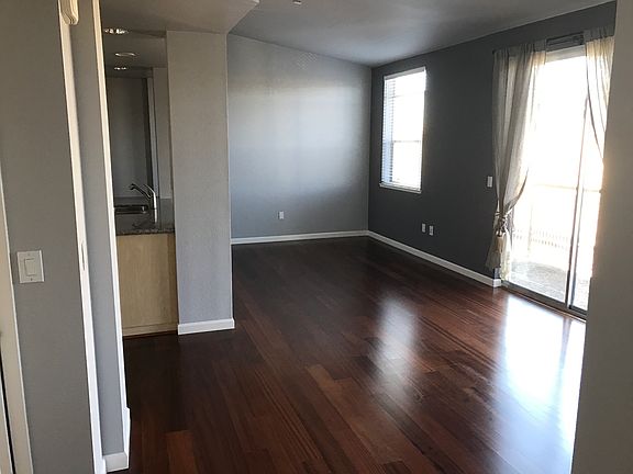 3rd image of 1057 Saginaw Ter Unit 304