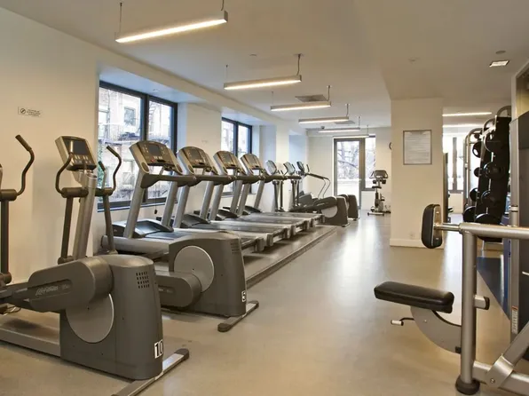 450 East 83rd Street image 10 of 11