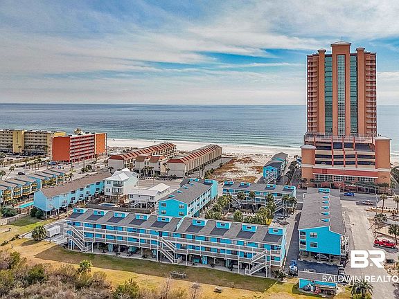 5th image of 728 W Beach Blvd #124