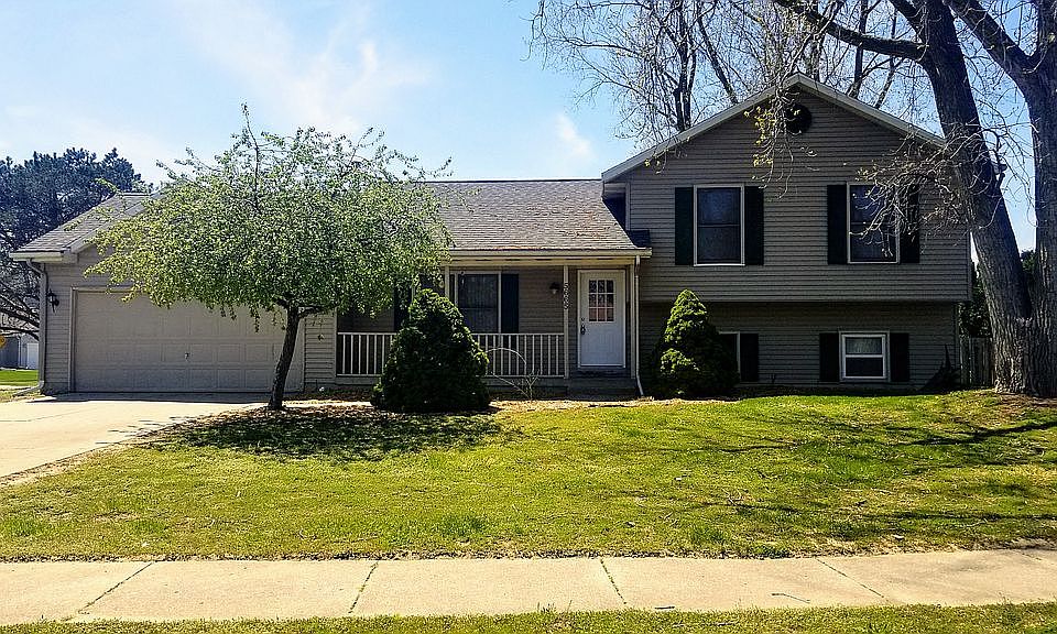 1st image of 5665 Loftwood Dr SE