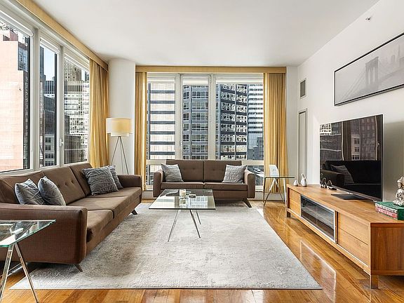 4th image of 250 E 53rd St APT 1601