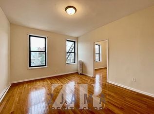 276 E 2nd St #4, Brooklyn, NY 11218