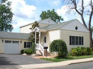 13 Main St, Oceanport, NJ 07757