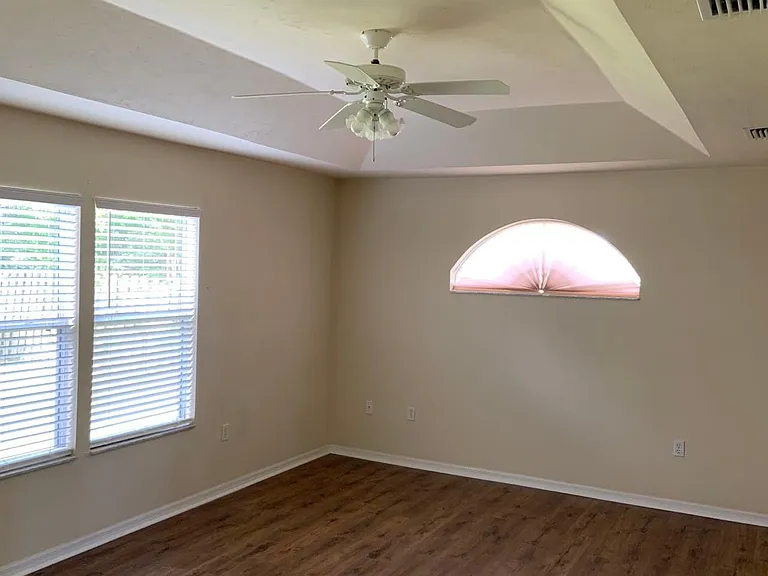 8216 SW 51st Rd — Photo 10