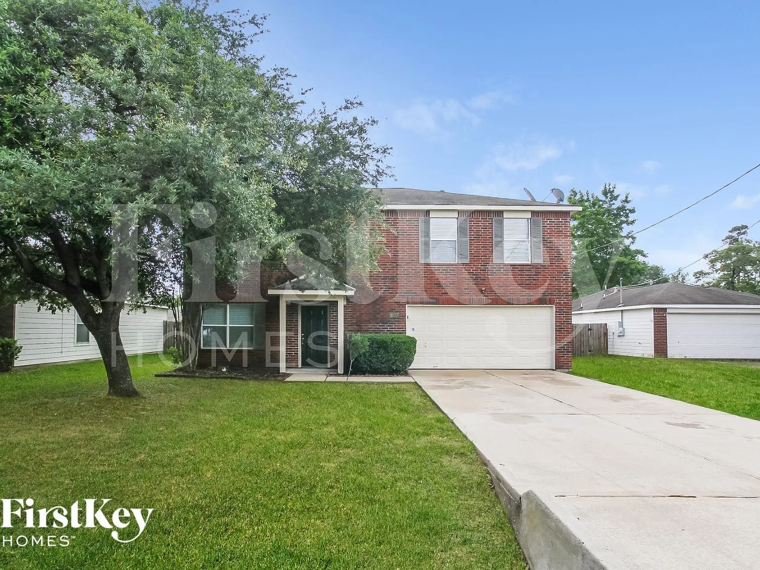4 bed, 2.5 bath, 2268 sqft, $2,325 — Photo 2