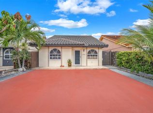 2141 W 53rd St, Hialeah, FL 33016