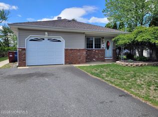 7 Le Lamentin Drive, Toms River, NJ 08757