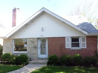 4730 W Pratt Ave, Lincolnwood, IL