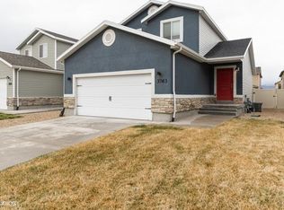 3763 N Bountiful Ln, Eagle Mountain, UT 84005