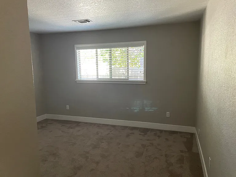 1622 Park St #C — Photo 13