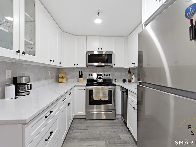 140 Captain Thomas Blvd #307 — Photo 20