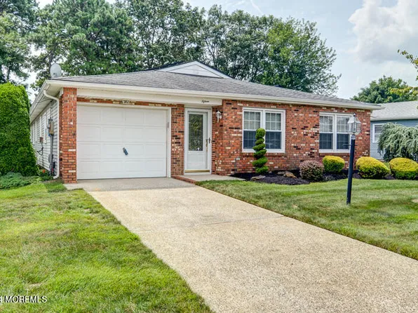 15 Garland Drive, Brick, NJ 08723