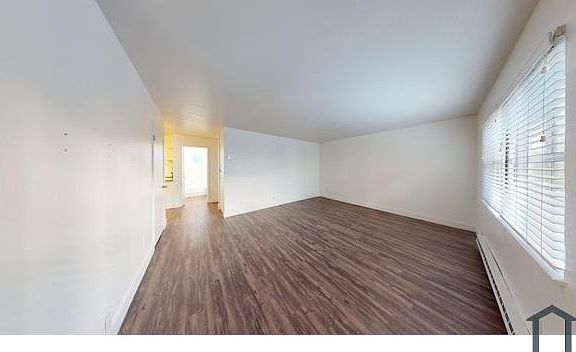 2nd image of 635 Dowling Blvd #4