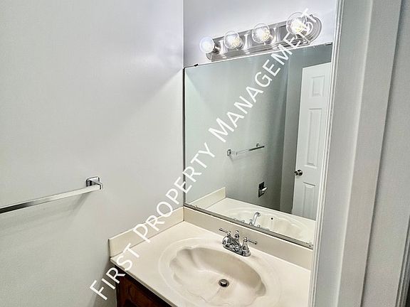 3rd image of 6030 Graston Ave #6030