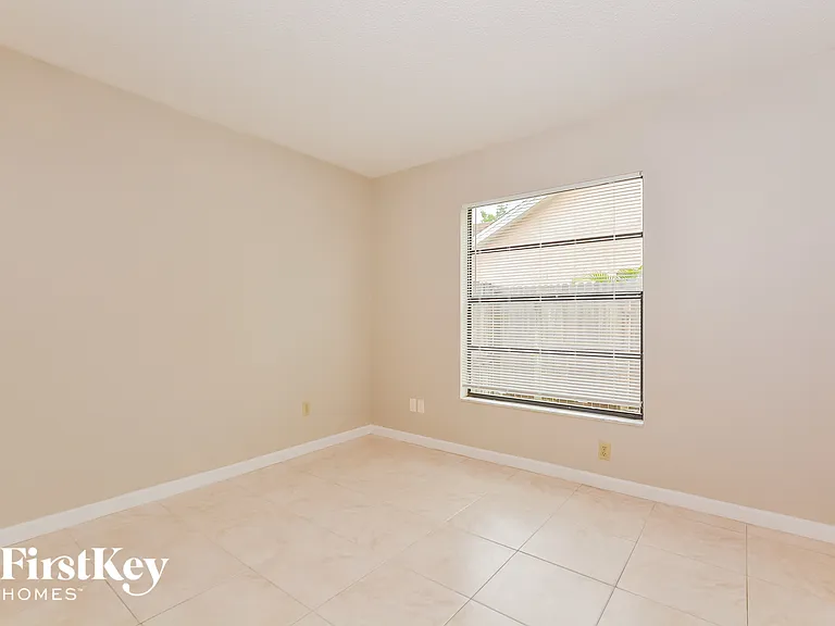 2943 Mallorn Way — Photo 12
