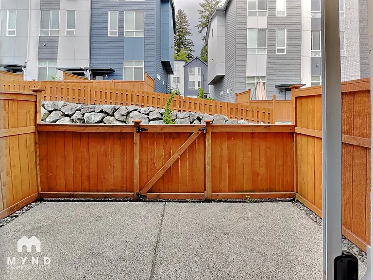 10944 NE 189th St #D — Photo 18