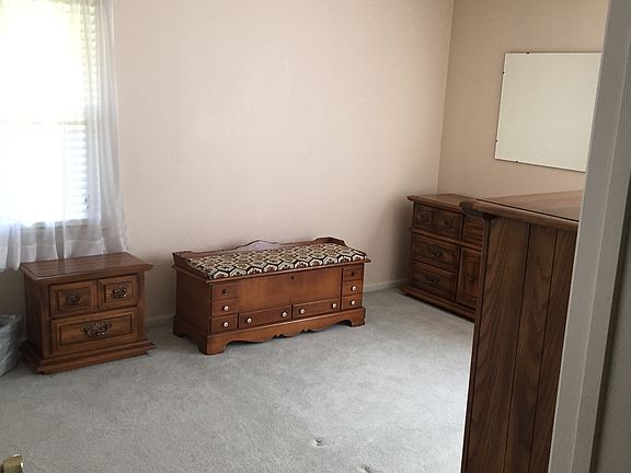 5th image of 1209 Warner Hall Dr