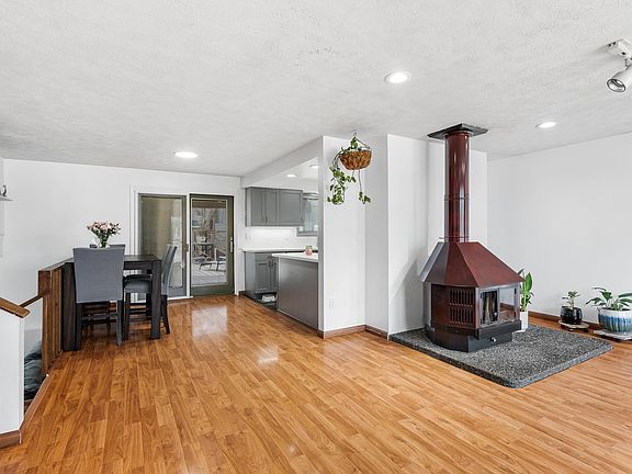 5th image of 11704 E 37th Ave