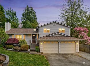 14020 82nd Pl NE, Kirkland, WA 98034