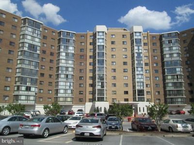 15100 Interlachen Dr #4-511, Silver Spring, MD, 20906