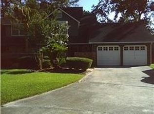 1810 Country Club Dr #1, Crosby, TX 77532