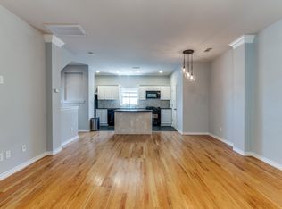3827 Birkdale Dr, Fort Worth, TX 76116